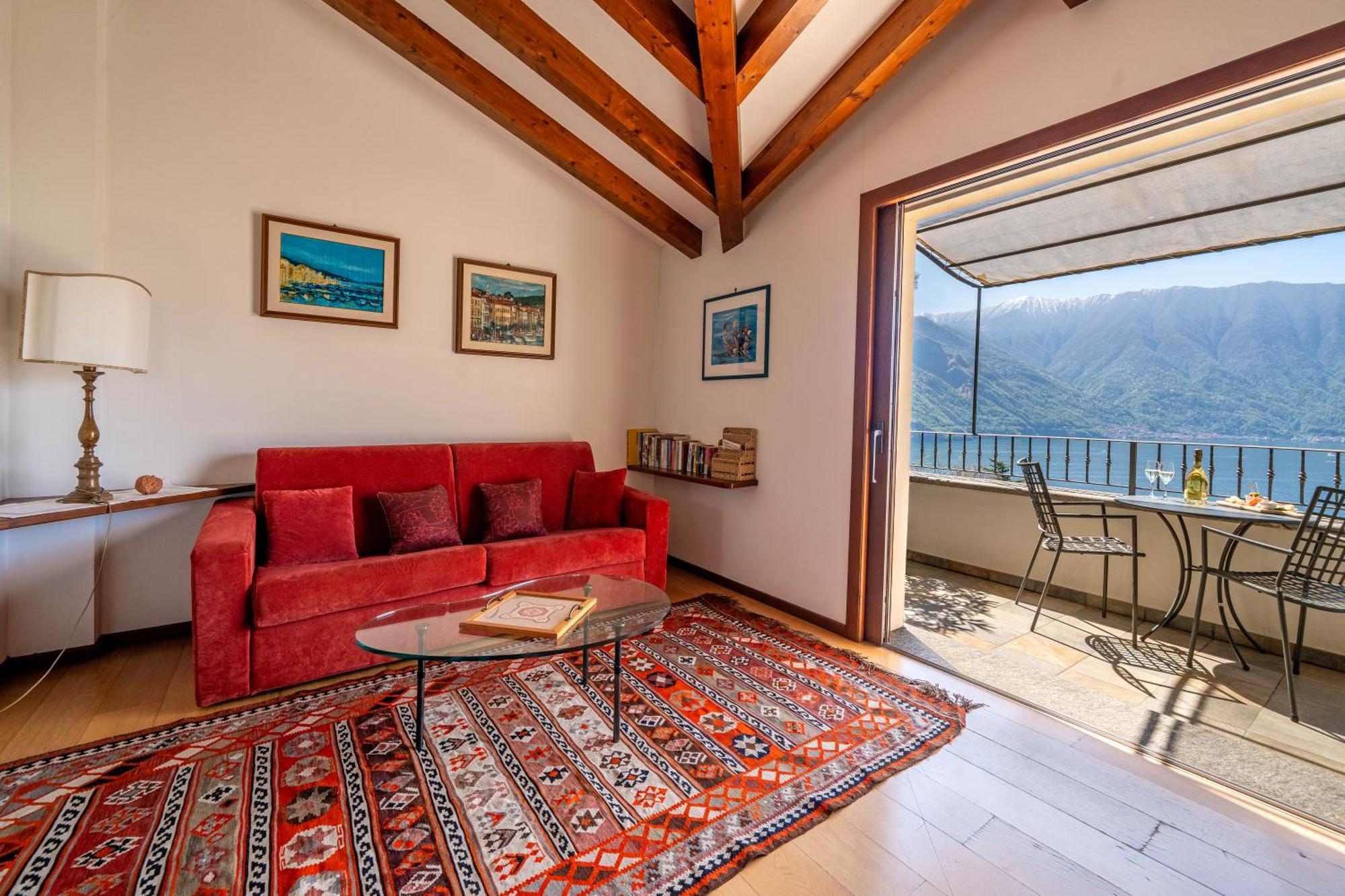 Alveluu Ristorante E Suites Tremezzo Bagian luar foto