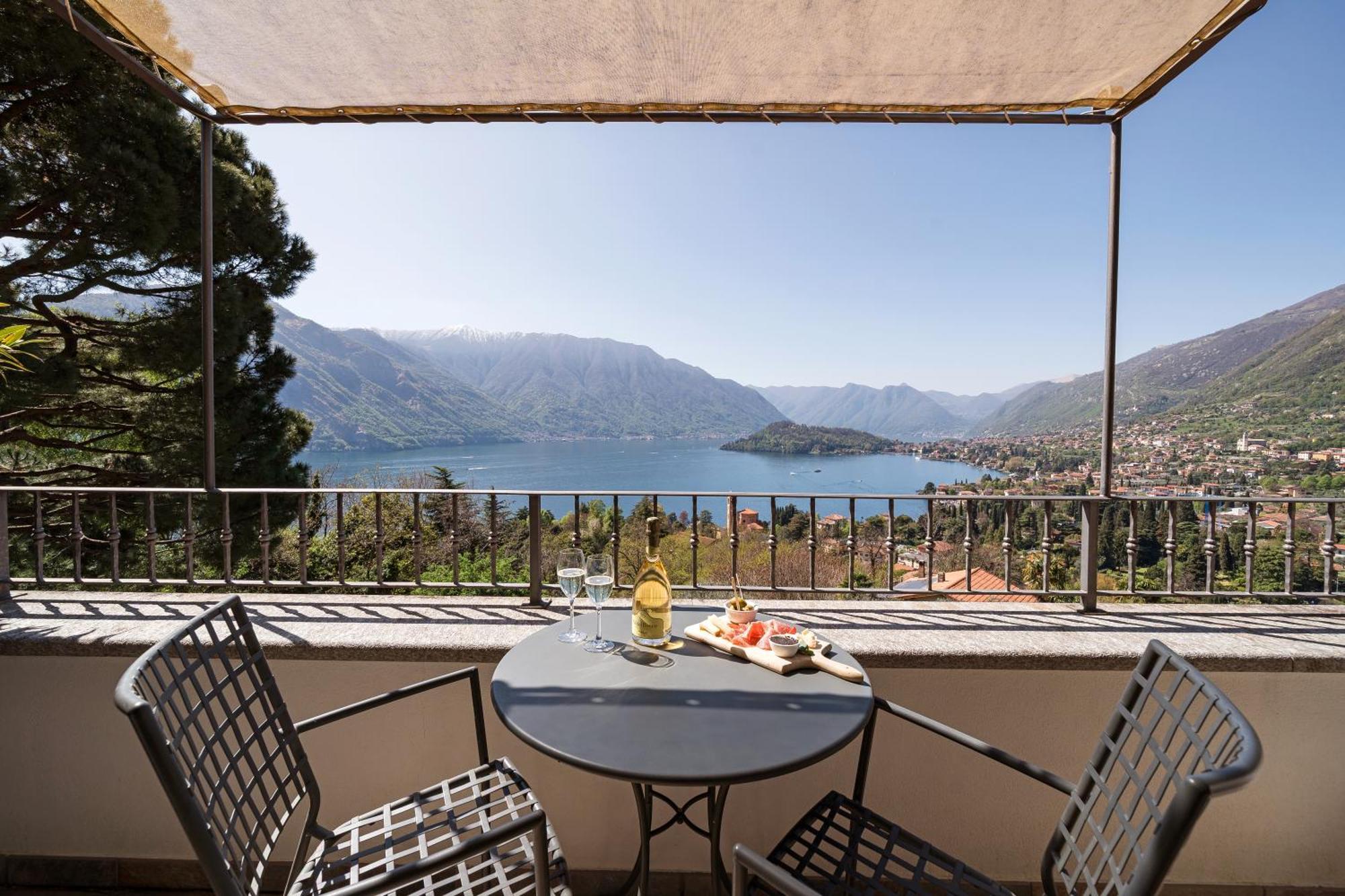 Alveluu Ristorante E Suites Tremezzo Bagian luar foto