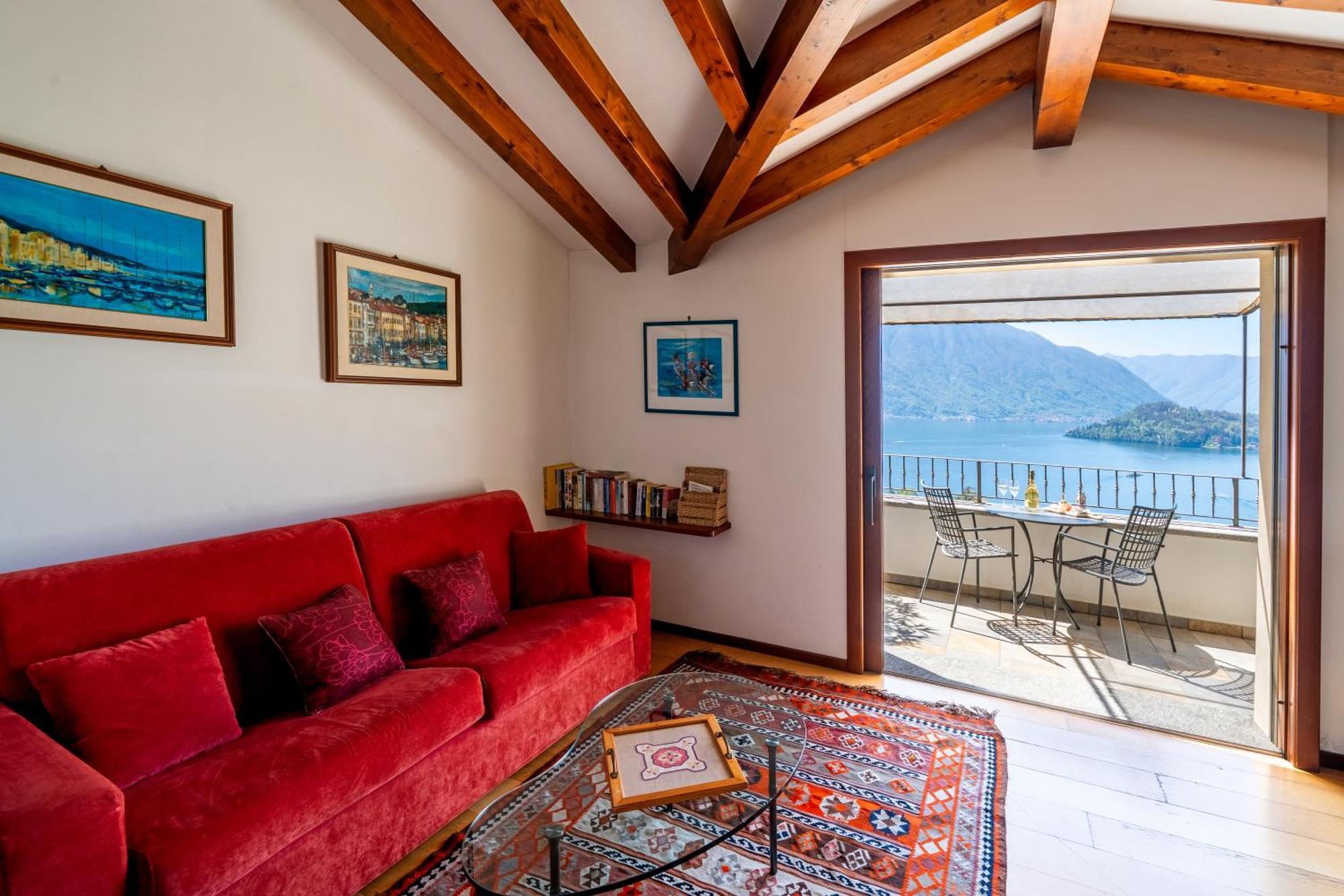 Alveluu Ristorante E Suites Tremezzo Bagian luar foto